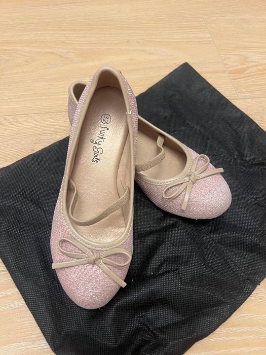 Обувки тип пантофи