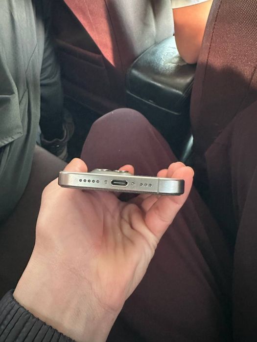 Iphone 15 pro 256 gb