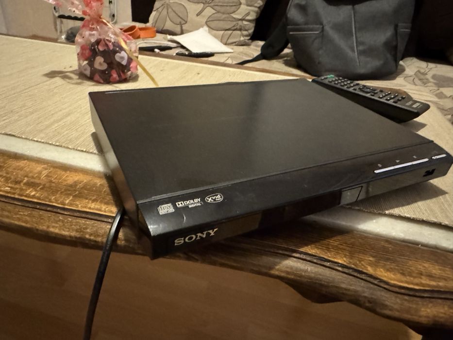 Dvd player sony DVP-SR760H двд плейър