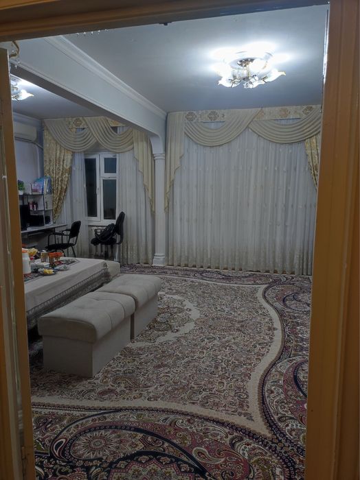 Продаётся квартира 5 комнатная