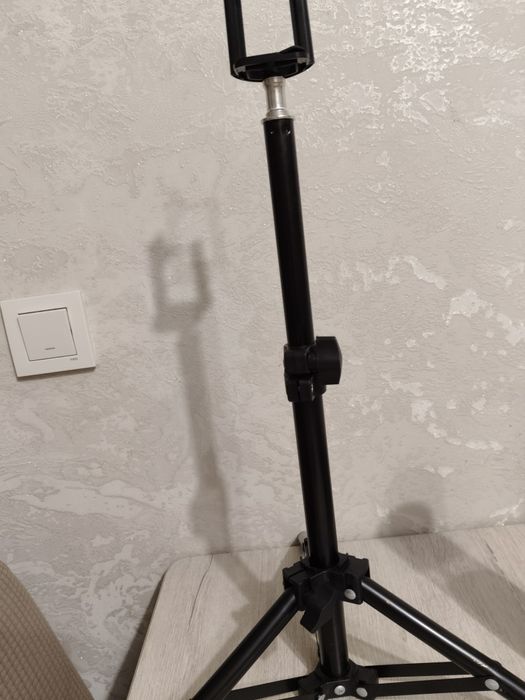 Штатив для телефона