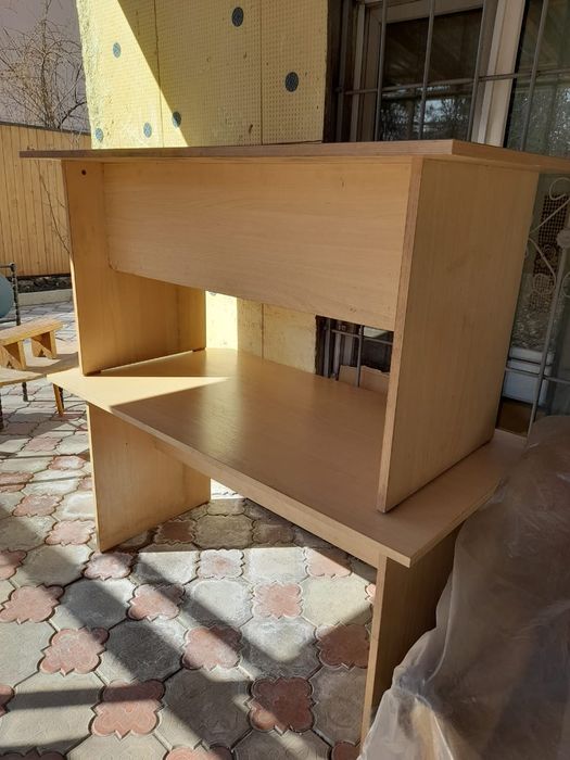 Продам столы в хорошем состоянии