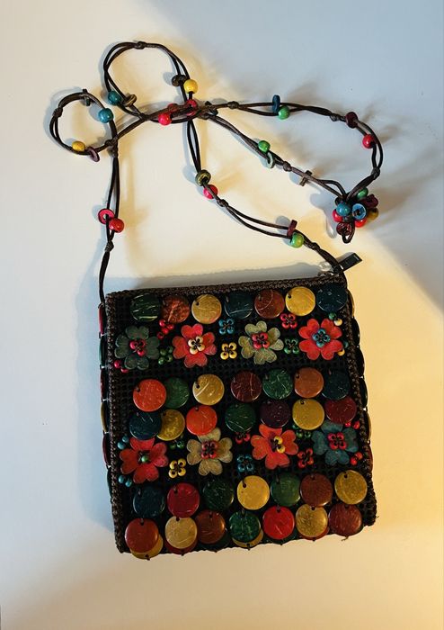 Различни модели дамски чанти