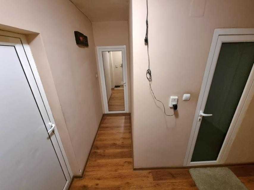 Тристаен апартамент за продажба кв. Дружба 3