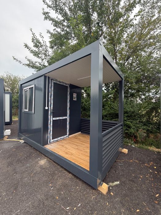 Vand container cu riflaje lemn vitrina modele unicate