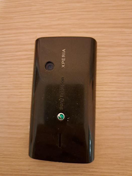 Телефон Sony Ericsson