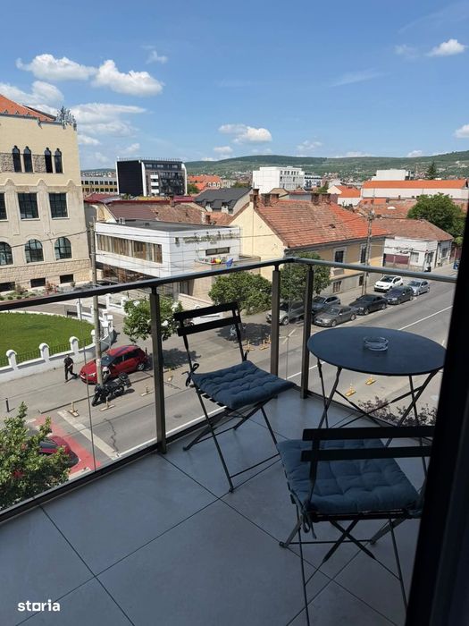 Apartament 2 dormitoare | 1 baie | 1 bucatarie | balcon | zona Central