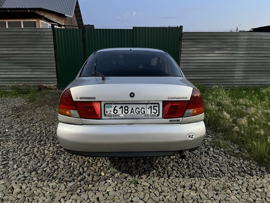 Продам mitsubishi carisma