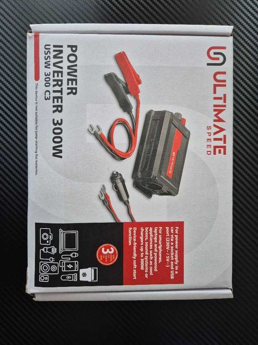 UltimateSpeed Инвертор от 12V на 220V 300w