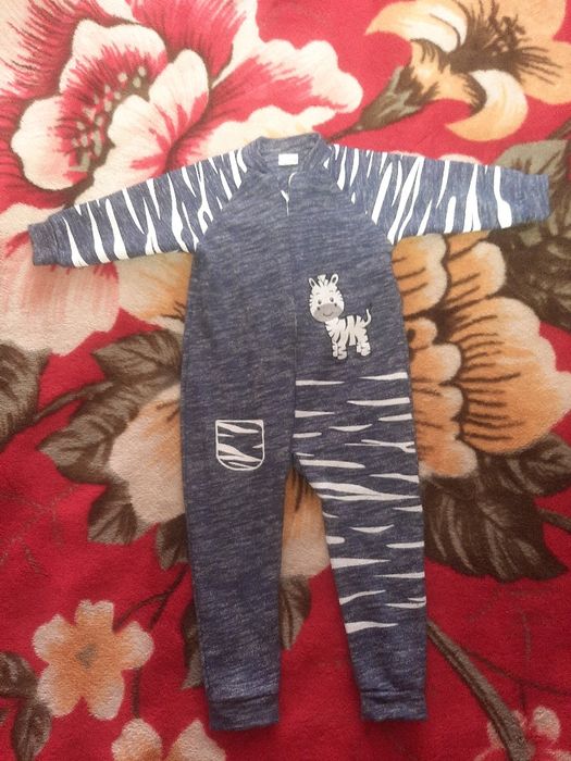 Вязаный комбинезон