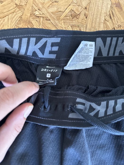 Мъжки къси панталони Nike