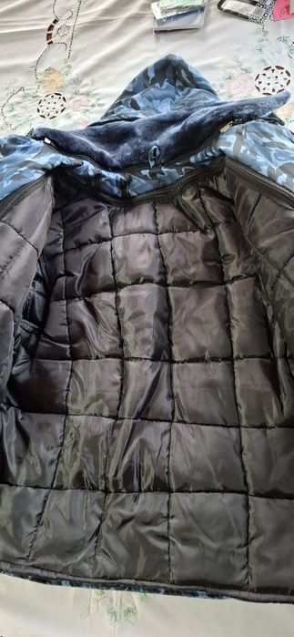 Камуфляж бушлат-шим сотилади. Продаётся комплект камуфляж бушлат-брюки