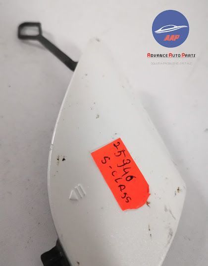 Капак За Теглене На Предна Броня Оригинален Мерцедес-Бенц С-Клас / Mer