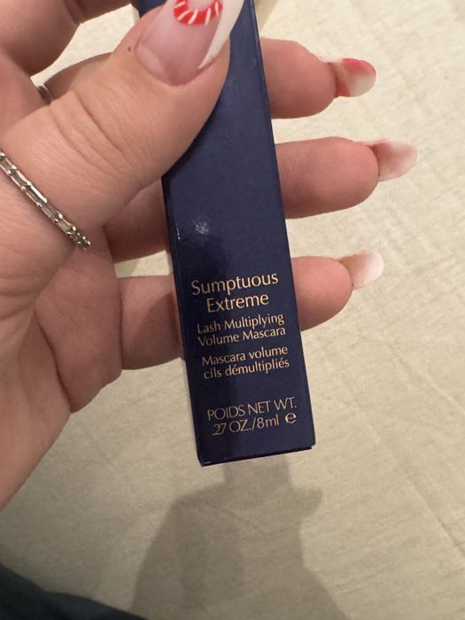 Mascara Estee Lauder noua
