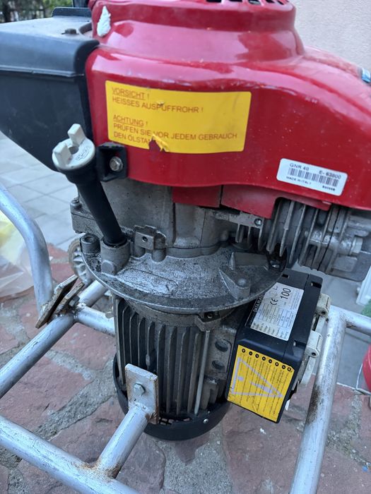 Генератор италиански