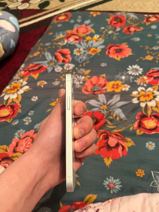 IPhone 12 128 Гб Емкость 79