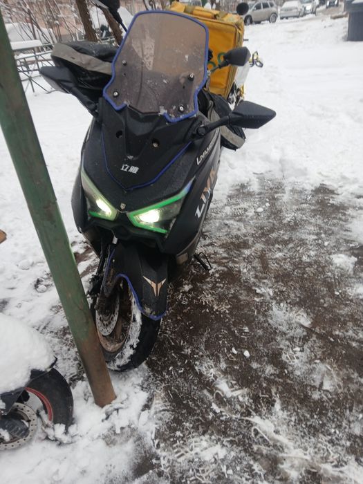 Moped Liya zmax 180 kub