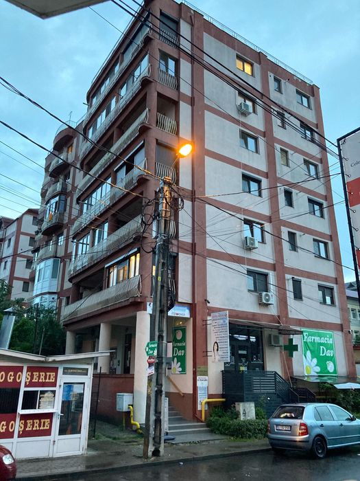 Apartament 2 camere situat central