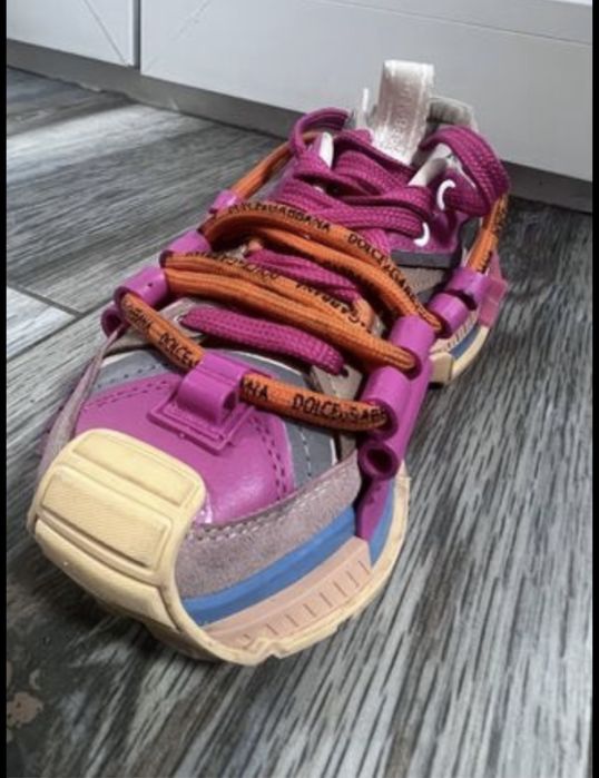 Adidasi dama marimea 37