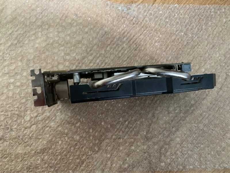 asus radeon R7-260x , 1Gb/D5