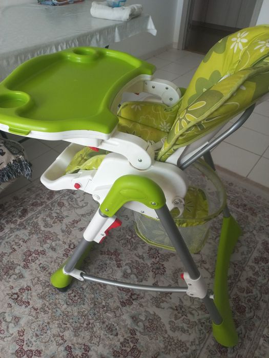 Стульчик детский для кормления