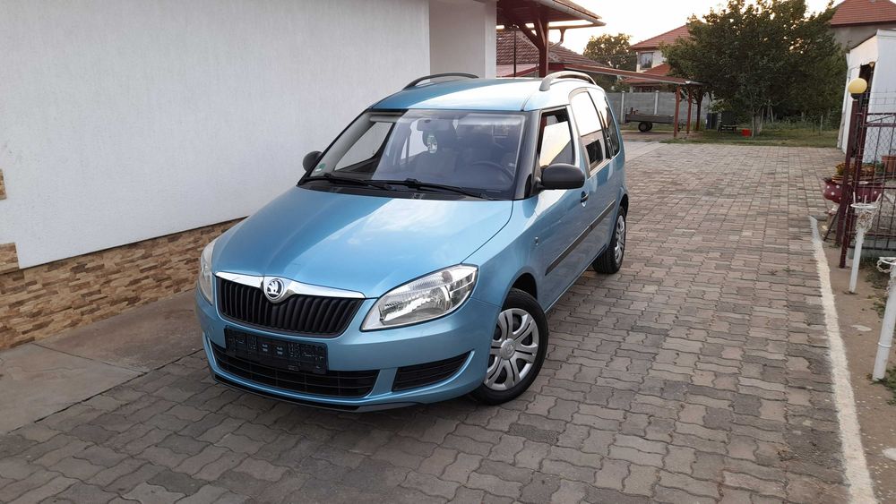 SKODA Roomster 2015