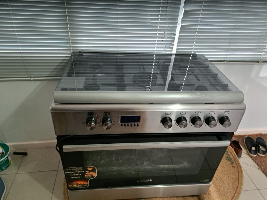 Газ плита 5 комфорток