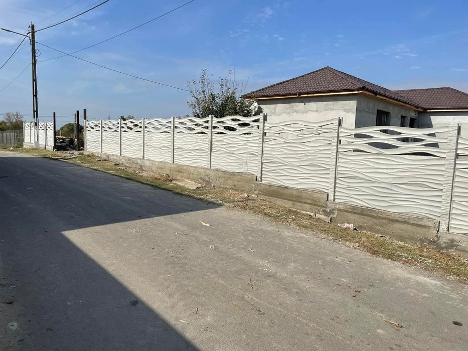 Garduri placi beton