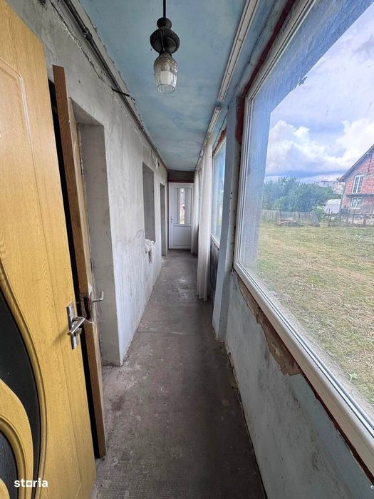 Casa de vanzare - Teren generos - Tarnaveni