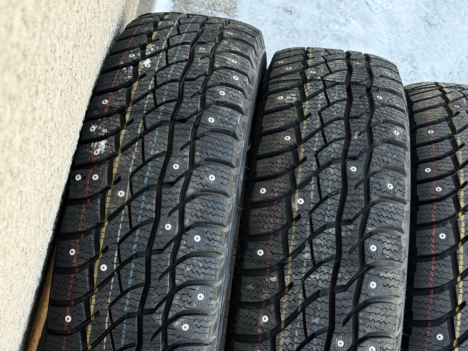 205|75 R15. Viatti Nordico.