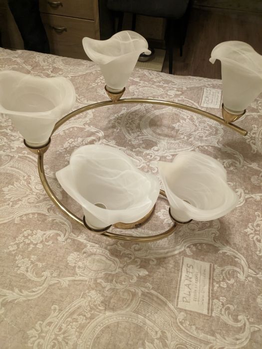 Люстру, 5-ти рожковую