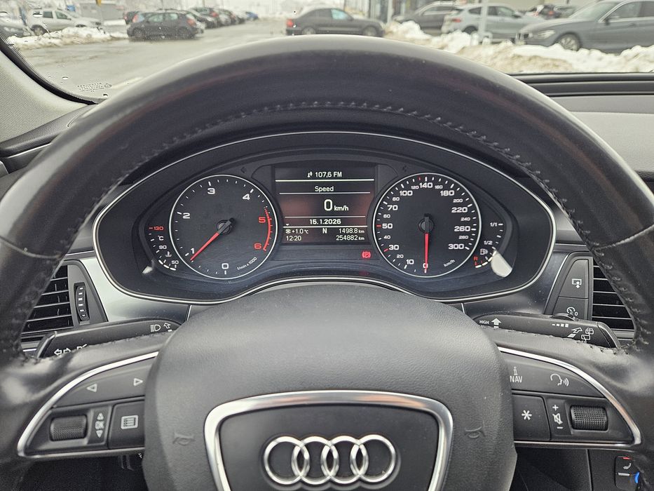 AUDI A6 C7   2012