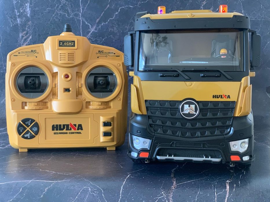 Камаз игрушечный