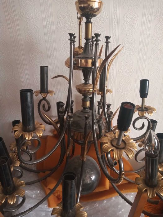 Масивен абажур , полилей