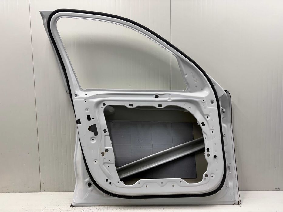 Предна лява врата БМВ Х5 Г05 BMW X5 G05