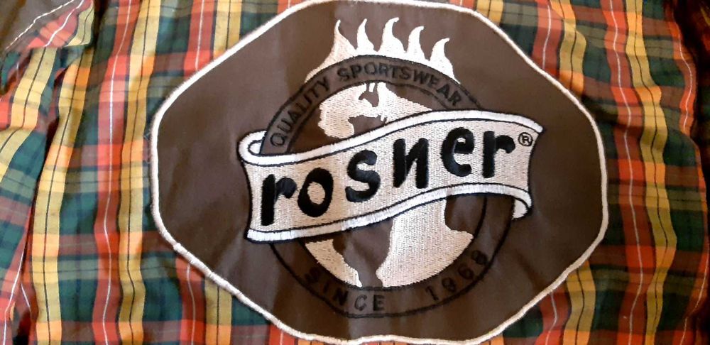 Зимно мъжко кожено яке.