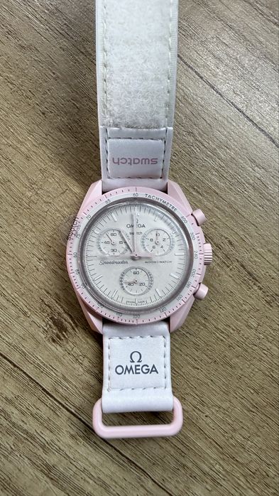 Moon Swatch Mision to Venus