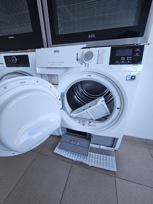 Сушилня с термопомпа AEG 8000 Series