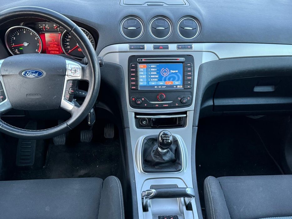 Ford S-Max 1.6i 2011