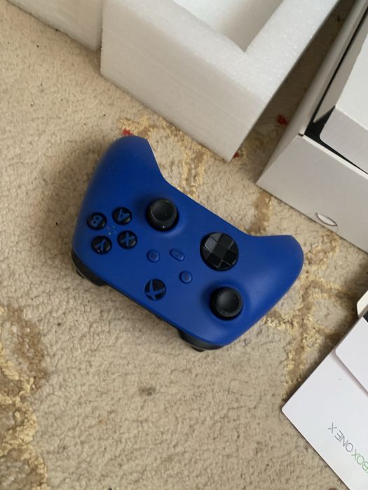 Приставка xbox one x