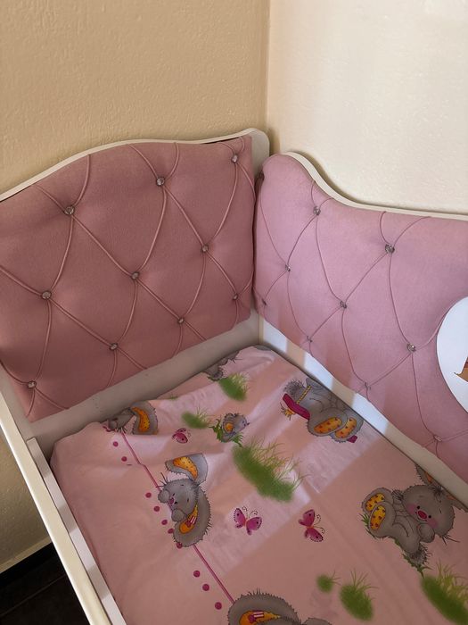 Продава се детско легло  няма следи от употреба 180 лв