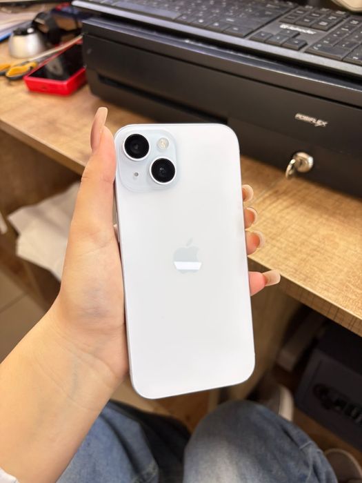 Iphone 15 / 128гб в хорошем состоянии