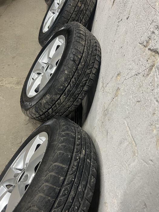 Комплект дисков с резиной на 14