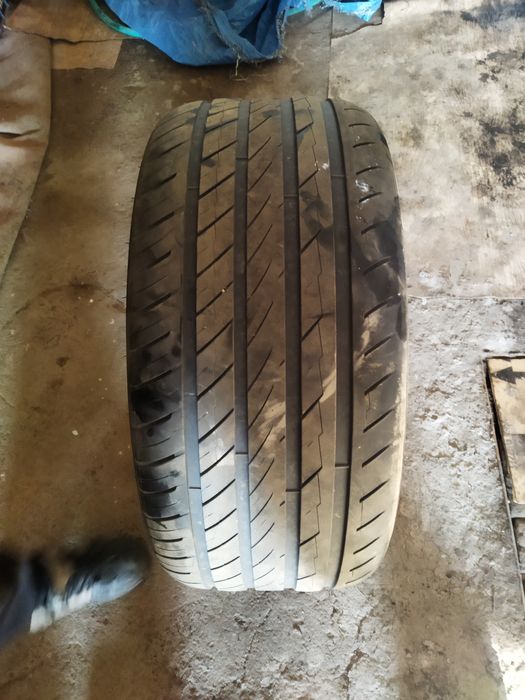 Резина на машину