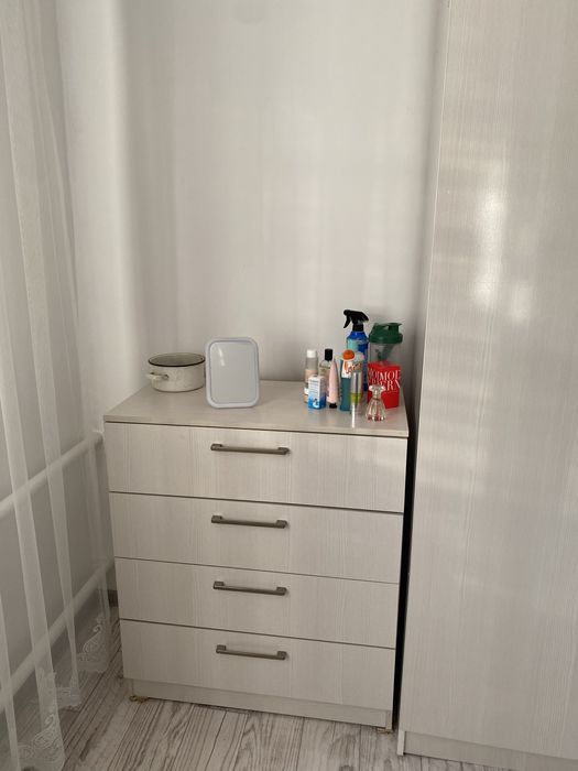 Продам спальный гарнитур