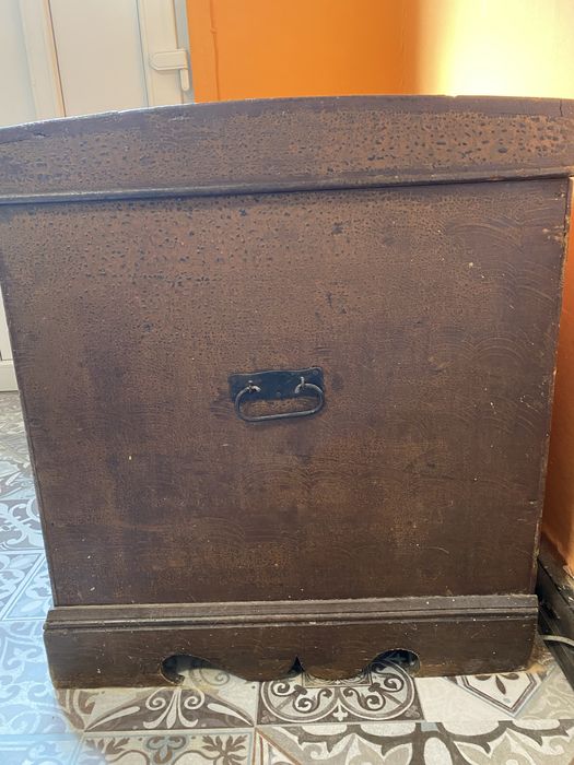 Автентична старинна ракла