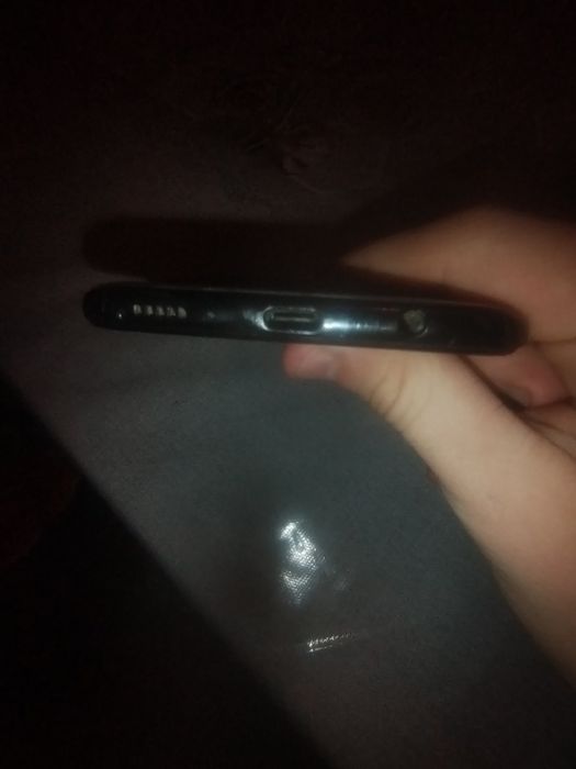 Продам Samsung A50