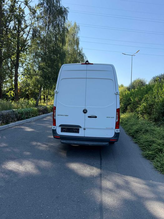 Mercedes Sprinter 907  din 2019, 2.2 CDI
