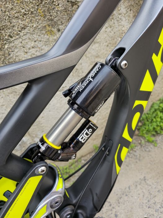 Devinci 27.5 цола Карбон Ендуро велосипед  1x11 GX , Cane Creek Шок