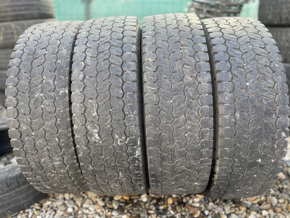 215 75 17.5 Michelin X Multi
